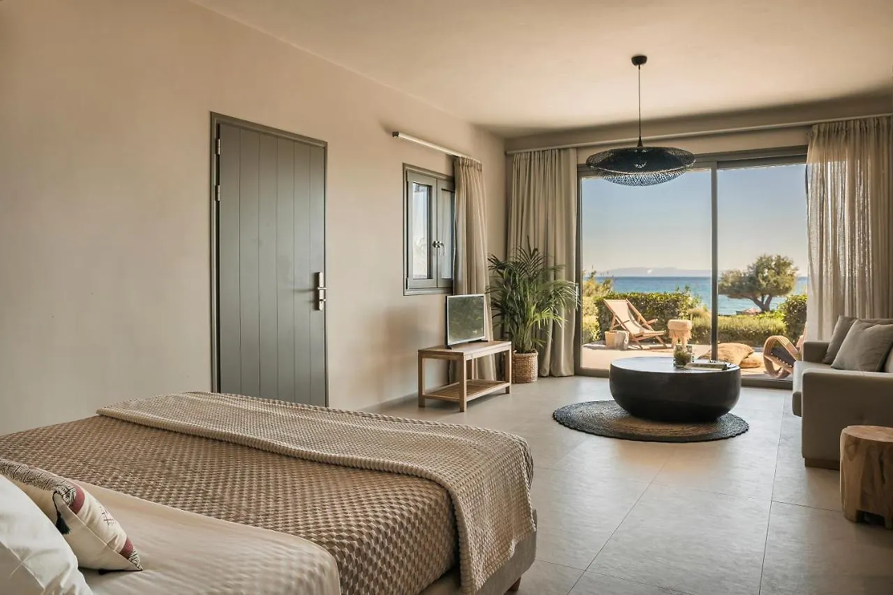 Argilos Suite-Grand Blue Beach Residence Lixouri Greece